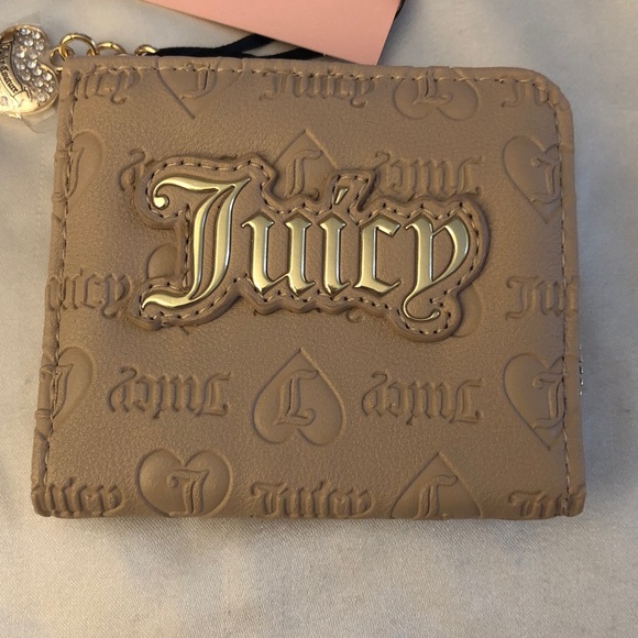 Juicy Couture Cafe Upgrade U L-Zip Faux Leather Card Case NWT - Picture 7 of 16